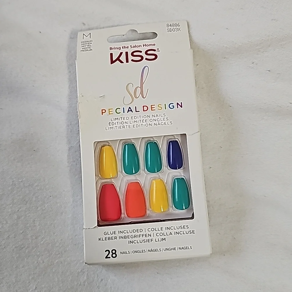 💋 Kiss Press On Nails Rainbow 🌈 - Picture 4 of 4